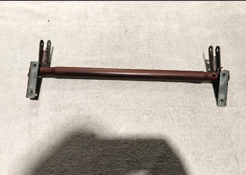 Bmw e34 bonnet hinge centre - bmw,